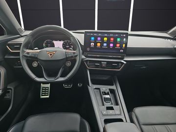 Car image 15