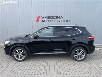 Car image 28