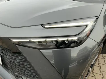 Car image 23