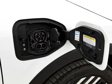 Car image 42