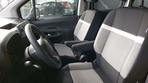 Citroen Berlingo M BlueHDi 100 FEEL 75 kW image number 10