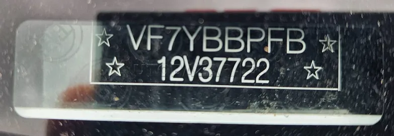 Car image 25