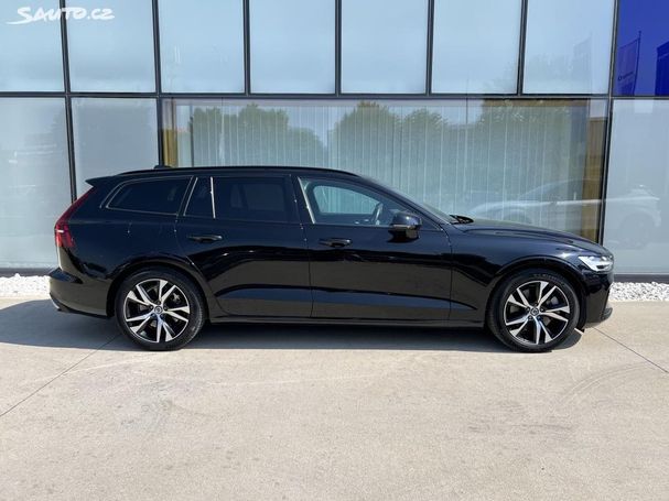 Volvo V60 T6 R Design AWD 251 kW image number 12