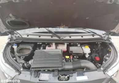 Car image 32