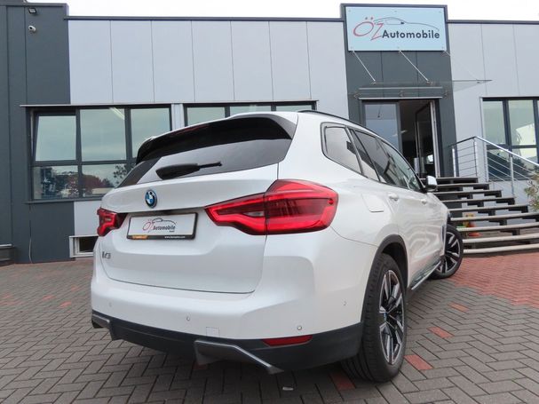 BMW iX3 Inspiring 80 kWh 210 kW image number 26