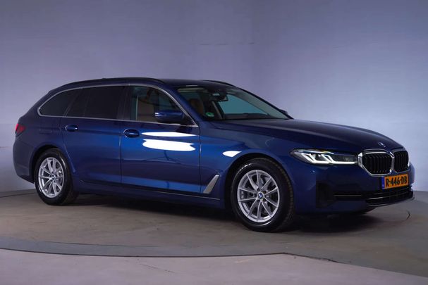 BMW 520i Touring 135 kW image number 37