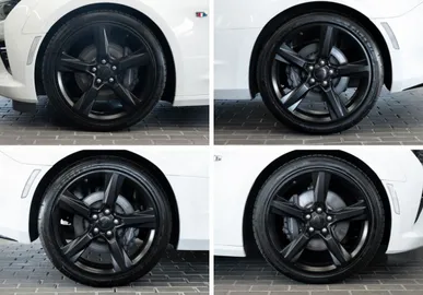 Car image 32