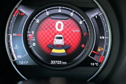 Car image 25