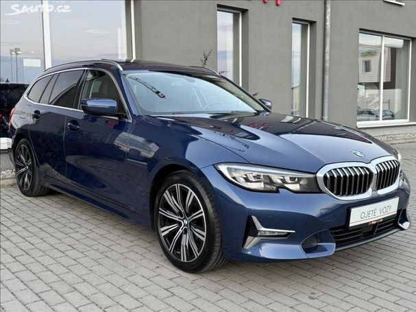 BMW 320d Touring xDrive 140 kW image number 4