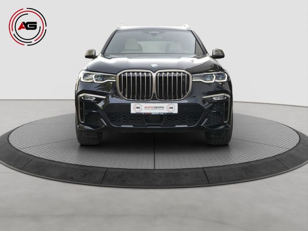 BMW X7 M50i xDrive 390 kW image number 3