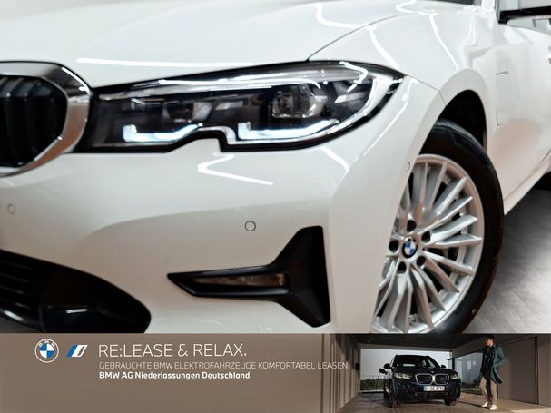 BMW 330 e Touring Sport Line xDrive 215 kW image number 8