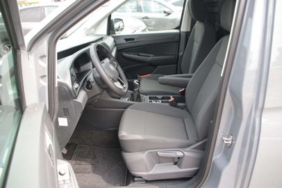 Car image 41