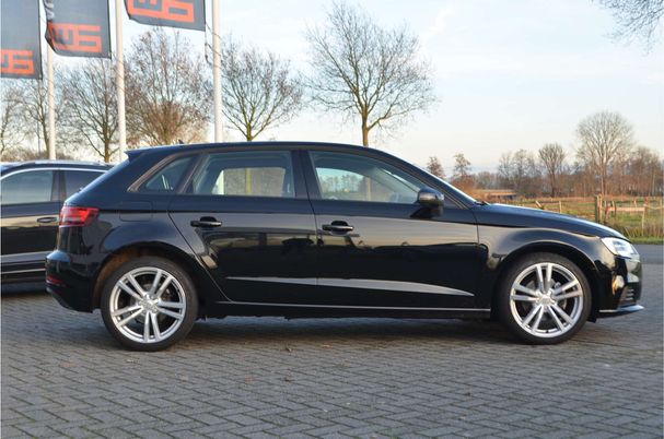 Audi A3 1.0 TFSI Sportback 85 kW image number 2