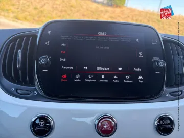 Car image 20
