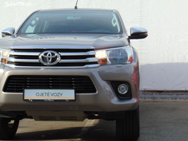 Toyota Hilux Double D Cab 2.4 4D 110 kW image number 10