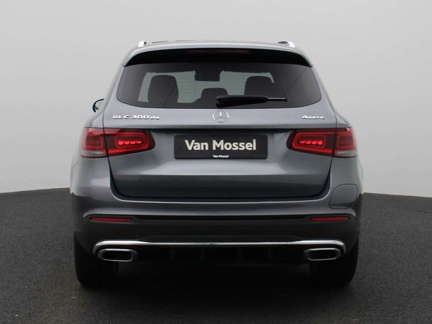 Mercedes-Benz GLC 300 de 4Matic 225 kW image number 6