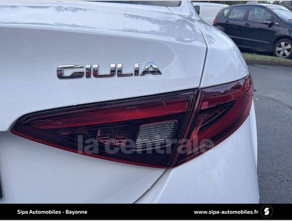 Alfa Romeo Giulia 2.2 AT8 140 kW image number 27