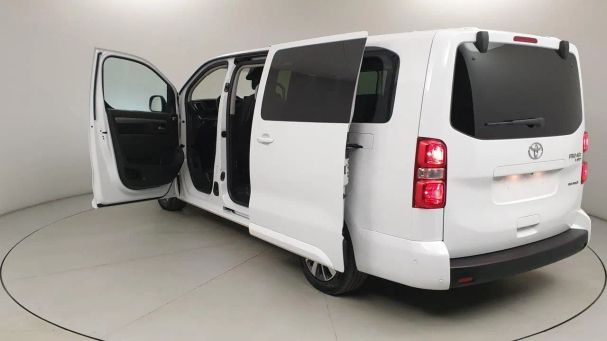 Toyota Proace Verso 100 kW image number 14