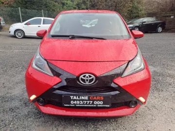 Car image 5