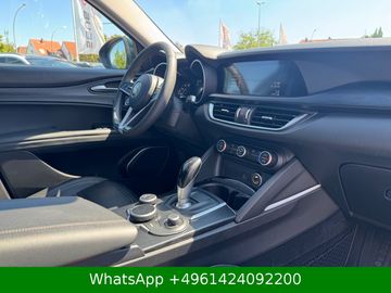 Car image 29