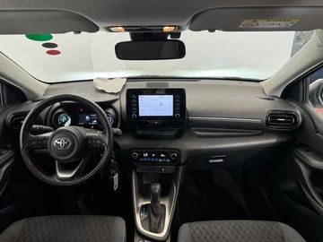 Car image 9