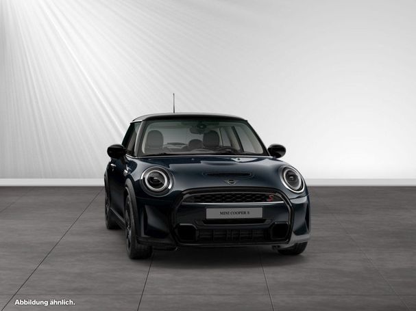 Mini Cooper S Classic Trim 131 kW image number 10