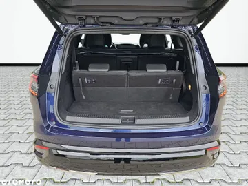 Car image 39