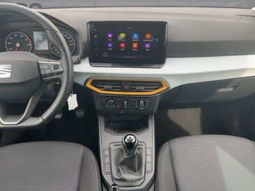 Car image 10