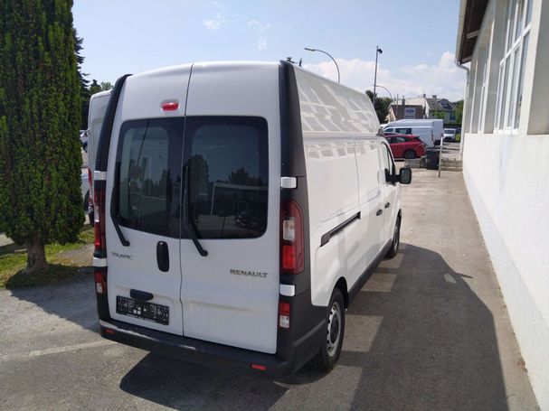 Renault Trafic dCi 150 110 kW image number 2