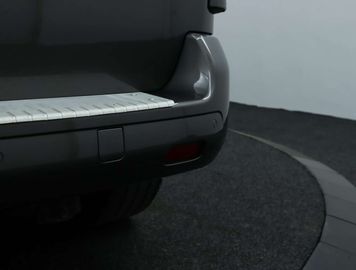 Car image 36