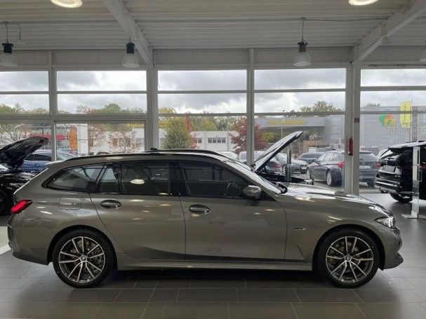 BMW 330 e Touring 215 kW image number 4