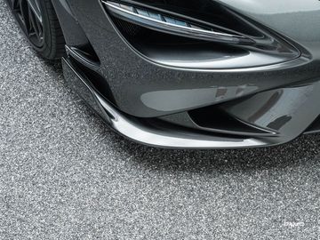 Car image 30