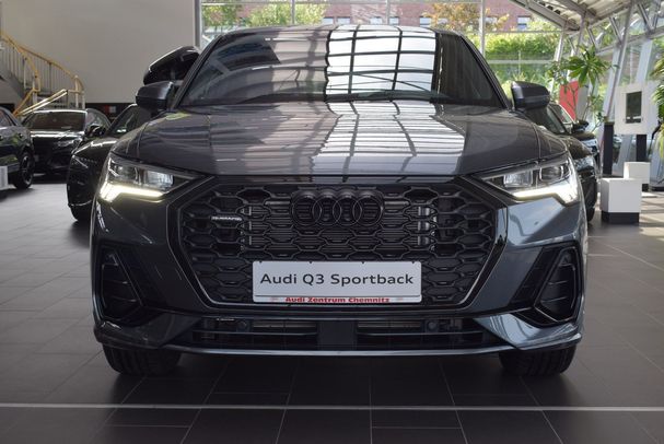 Audi Q3 40 TDI S-line Sportback 142 kW image number 2