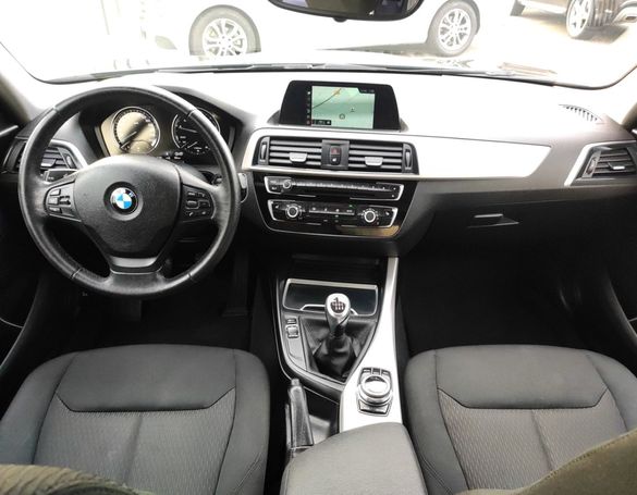 BMW 118i 100 kW image number 13