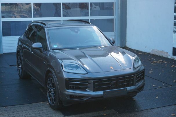 Porsche Cayenne E-Hybrid 346 kW image number 3