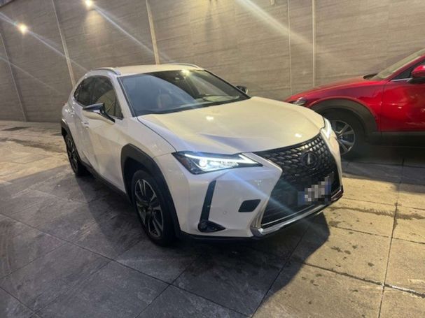 Lexus UX 250h 135 kW image number 2