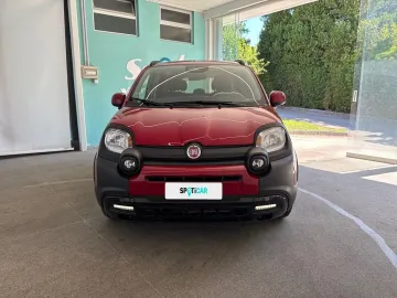 Car image 3