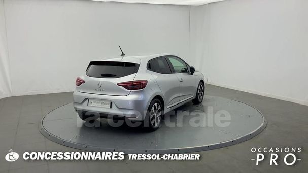 Renault Clio TCe 90 66 kW image number 17