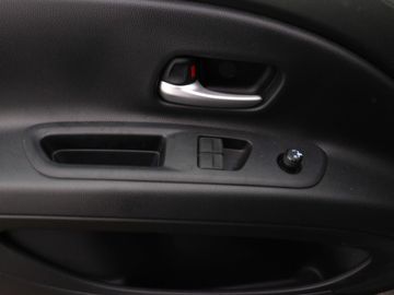 Car image 31