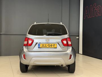 Car image 40