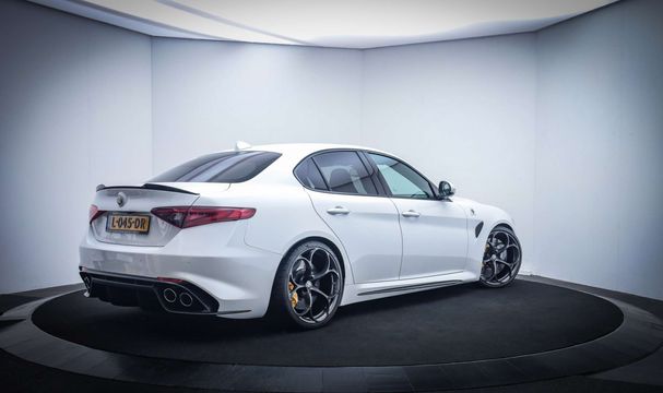 Alfa Romeo Giulia 2.9 V6 Quadrifoglio 375 kW image number 5