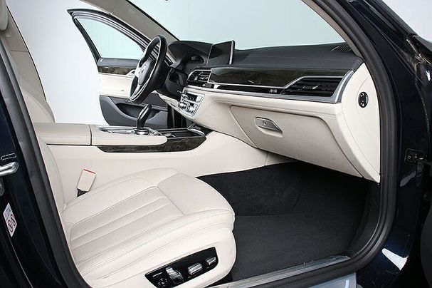 BMW 730d 195 kW image number 6