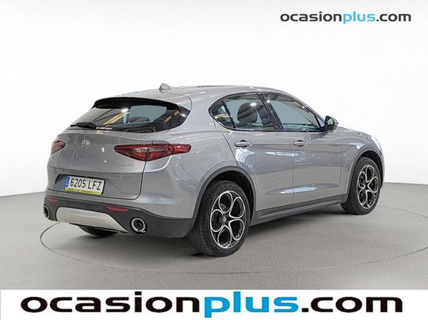 Alfa Romeo Stelvio 2.2 Q4 154 kW image number 2