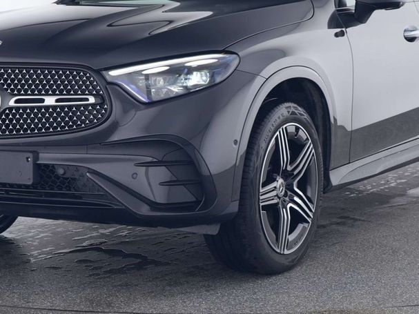 Mercedes-Benz GLC 300 e AMG 230 kW image number 3