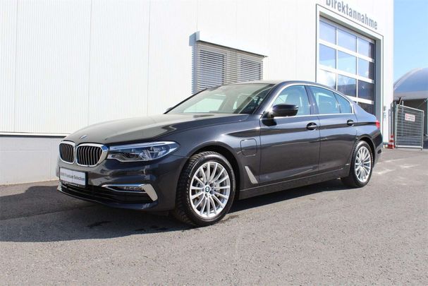 BMW 530 xDrive 215 kW image number 1