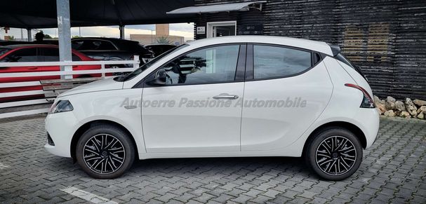 Lancia Ypsilon 51 kW image number 5