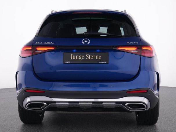 Mercedes-Benz GLC 300 e AMG 230 kW image number 16