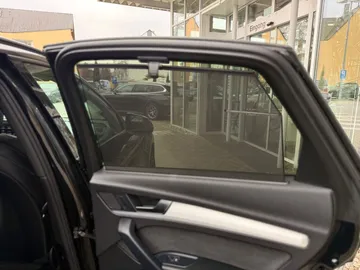Car image 48