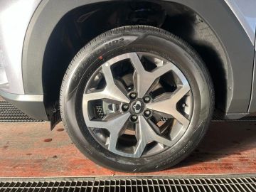 Car image 30