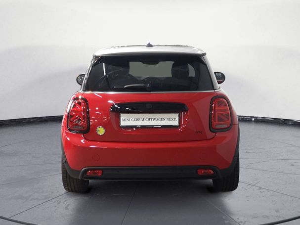 Mini Cooper SE Mini Yours Trim 135 kW image number 3